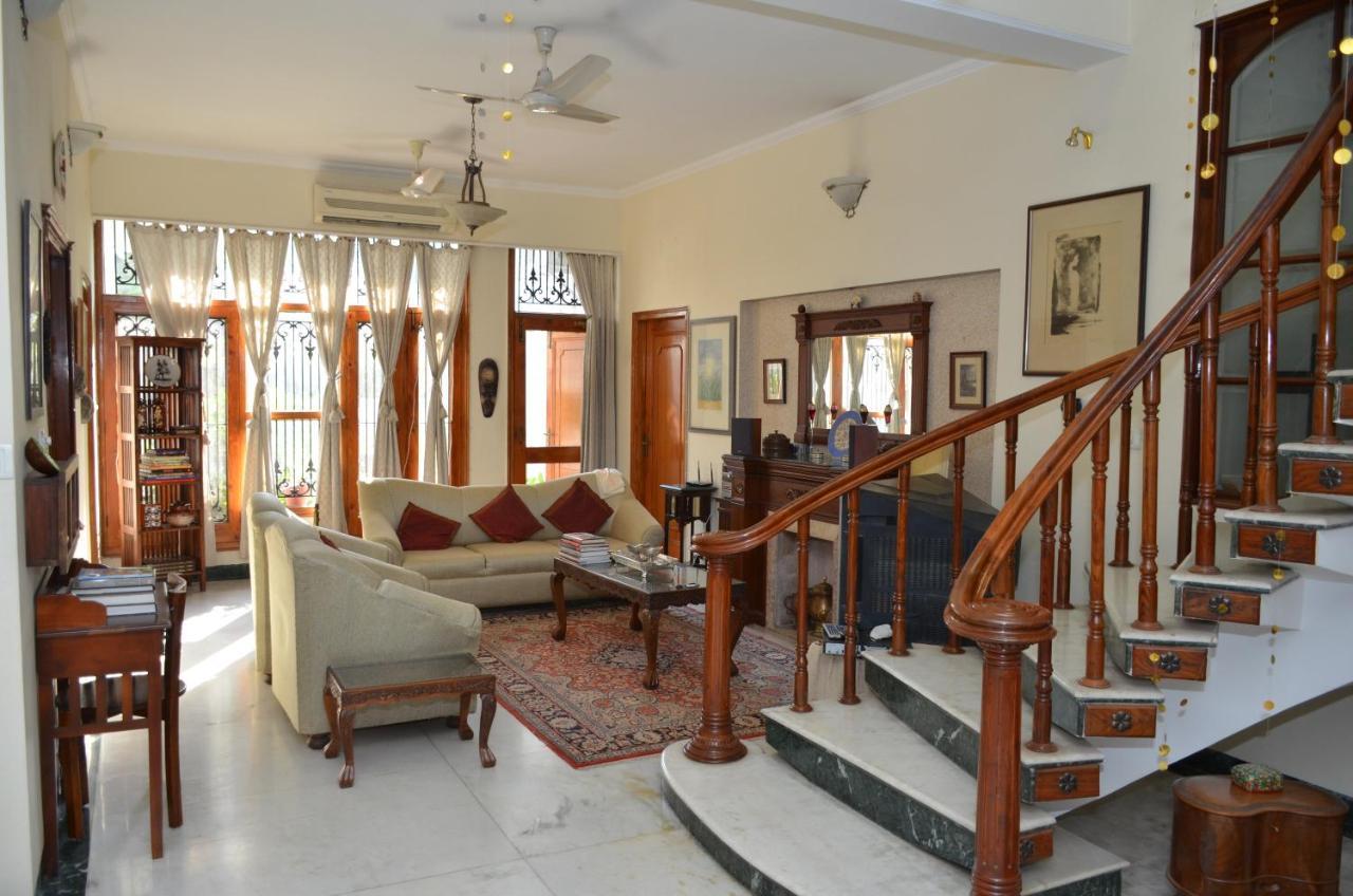 Sandy'S Homestay Jammu Exterior photo