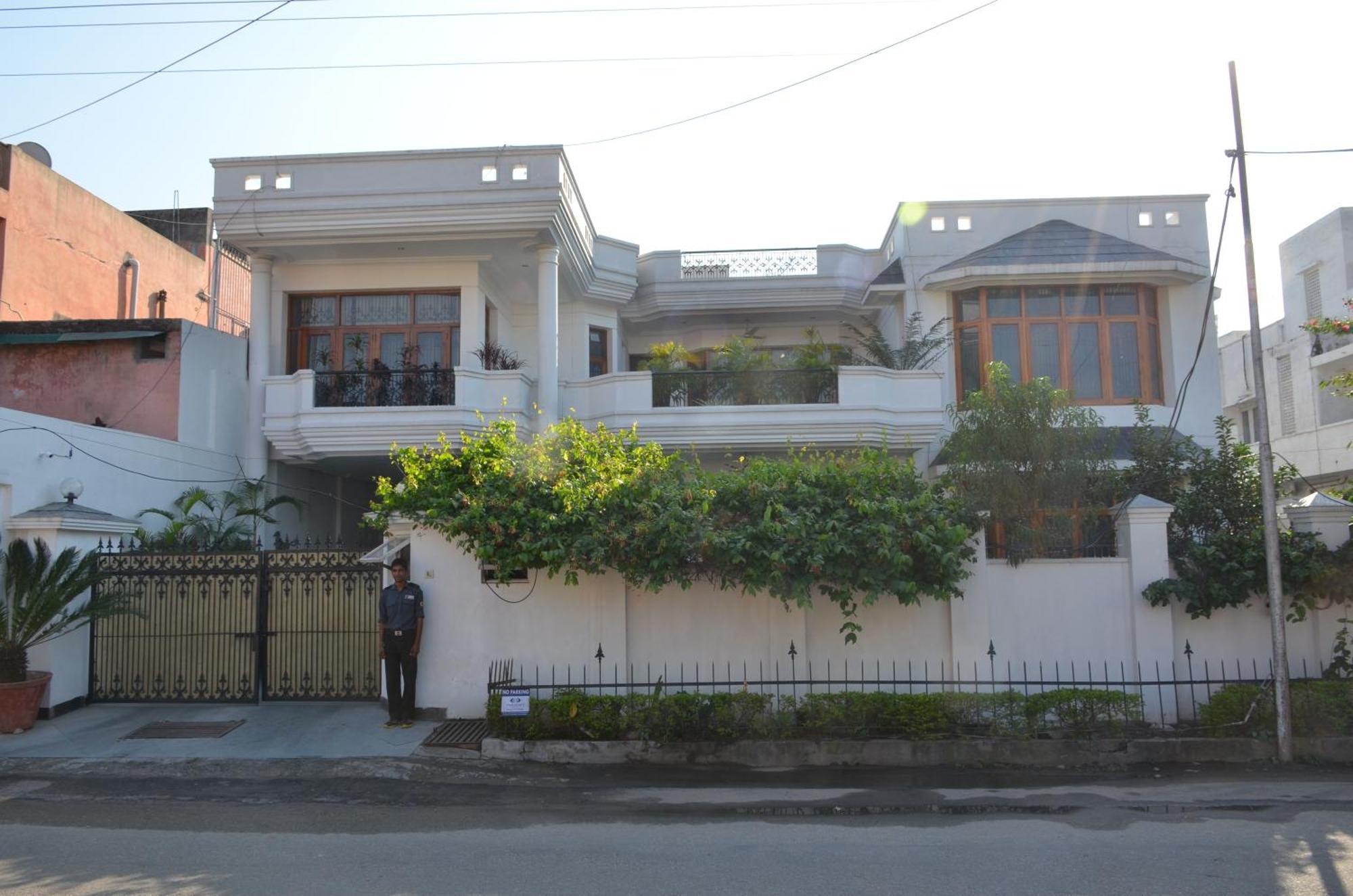 Sandy'S Homestay Jammu Exterior photo