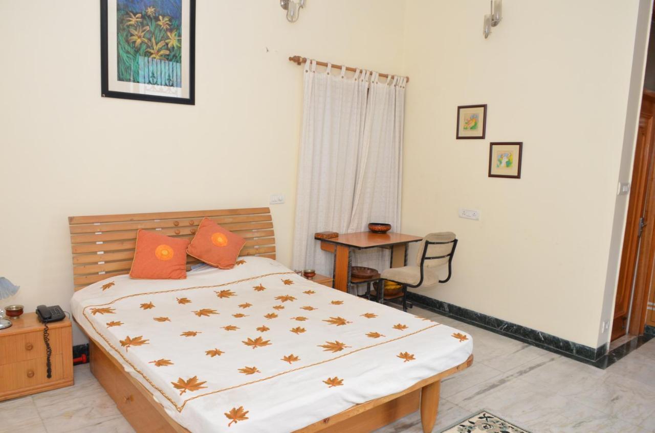 Sandy'S Homestay Jammu Exterior photo